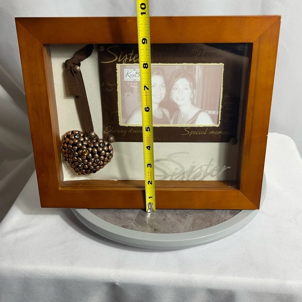 Pavilion Gift 2006 Sister Shadowbox Frame with Hanging Heart  Photo